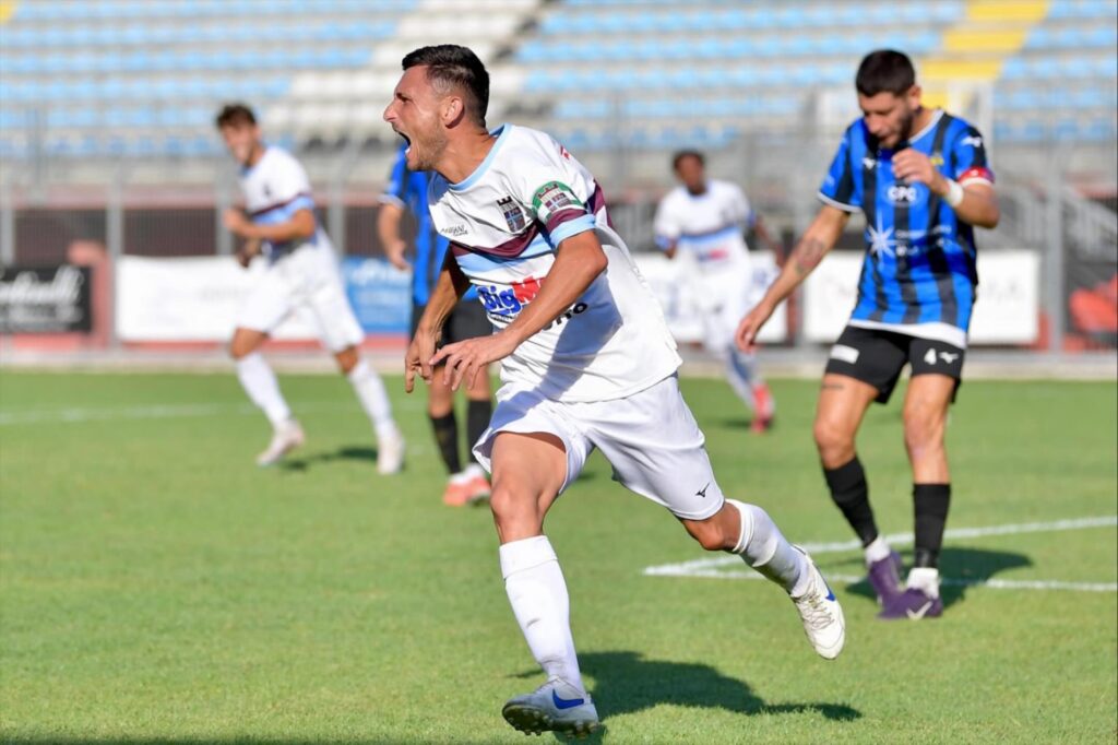 Tirelli si ferma, c’è lesione: la nota del club amarantoceleste