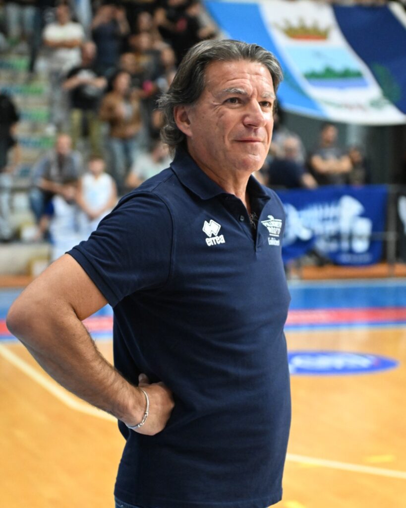 La Sebastiani prova a tornare alla normalità. Domenica la sfida contro Roseto che ha esonerato Finelli in settimana